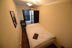 4 bedrooms, free WiFi - Spacious Apartment in Coventry near Belgrade Theatre (Coventry)