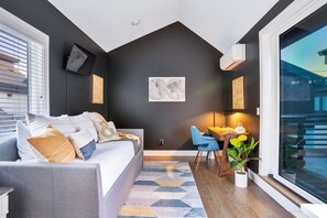 Télévision, espaces bureaux