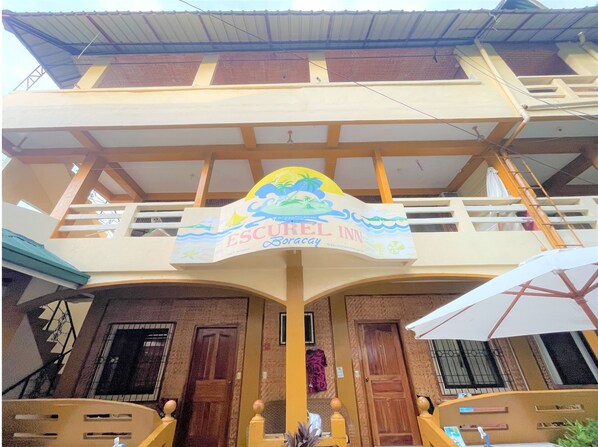 Exterior -  OYO 876 Escurel Inn Boracay (Boracay Island)