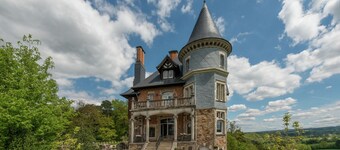 Castle in Spa with Lake View & Heated Pool