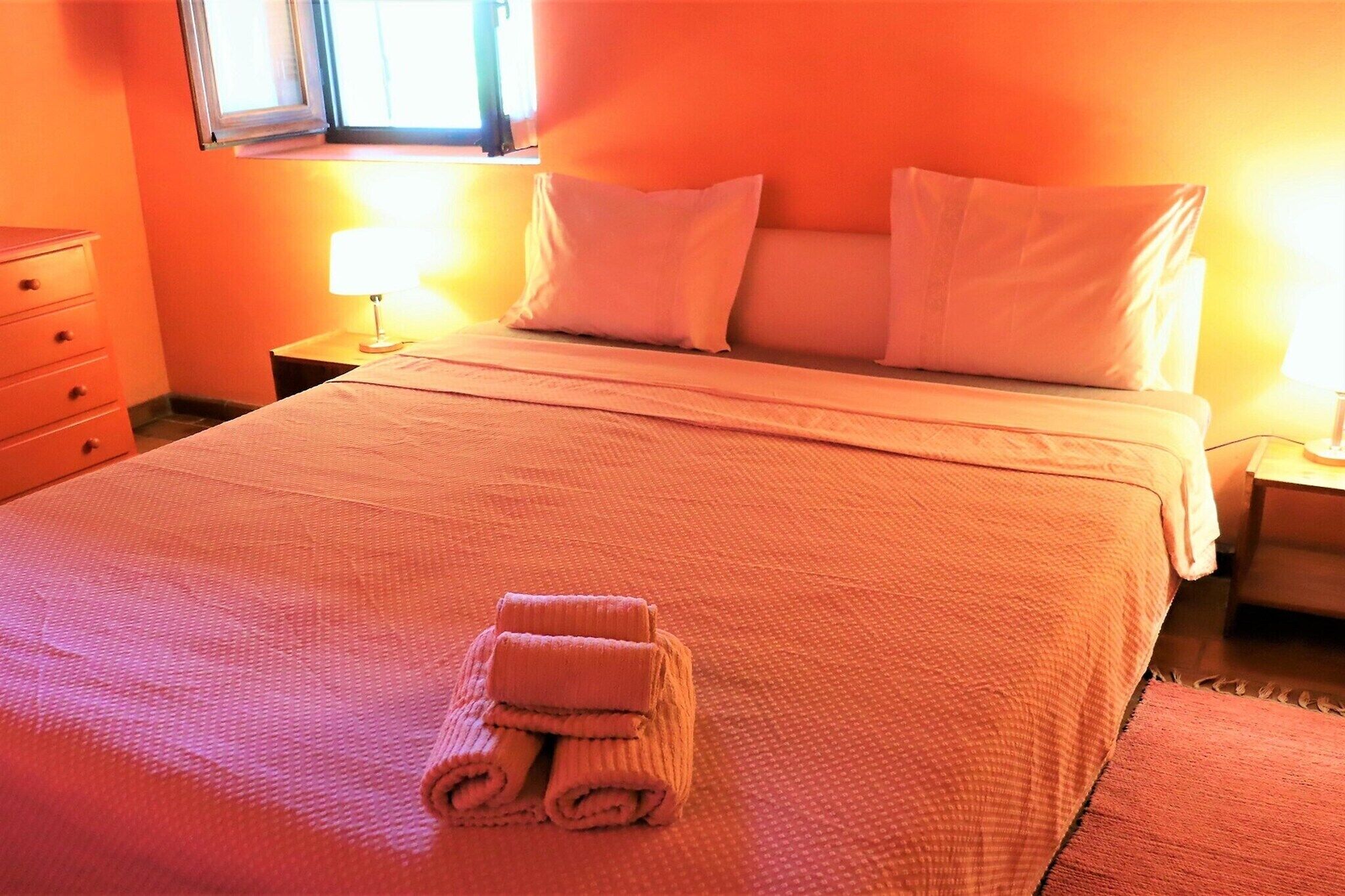 3 Schlafzimmer, Bügeleisen/Bügelbrett, Reisekinderbett, kostenloses WLAN