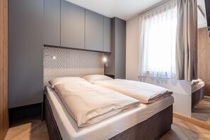 Bedroom - Luxury chalet with dishwasher in the area (Kötschach-Mauthen)