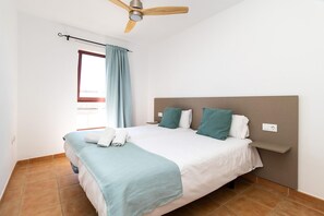 1 bedroom, iron/ironing board, free WiFi - Belvilla by OYO UpTown I (Corralejo - La Oliva)