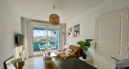 T1 bis confortable avec terrasse et parking Ă Cambo-les-Bains