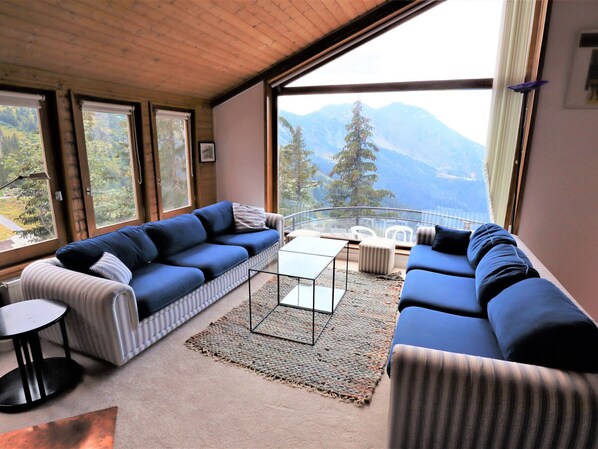 TV, fireplace - Stunning chalet in Avoriaz for 12 guests, modern comfort (Avoriaz)