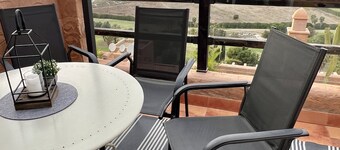 Magnificent Mar'y'Golf Apartment, Spectacular VIEW