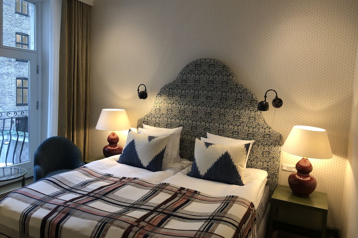 Habitación Deluxe doble | Ropa de cama de alta calidad, minibar, caja fuerte