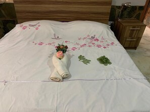 1 bedroom, iron/ironing board, free WiFi, bed sheets - 1bed Apartment - Parking, Wifi, Balcony, Bbq (Tema)