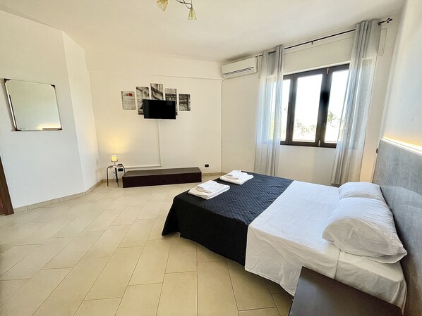 3 bedrooms
