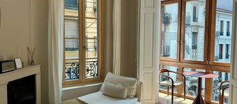 Monappart Cristo Historic Apartment with Parking