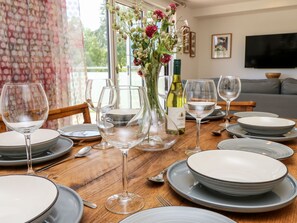 Cottage | Interior - Barolo (Ryde)