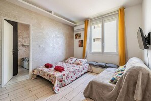 2 chambres, lit parapluie, Wi-Fi gratuit, draps fournis