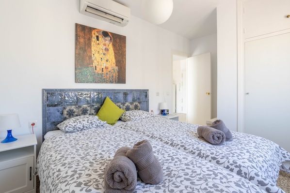 1 bedroom, iron/ironing board, free WiFi, bed sheets