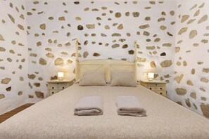 2 bedrooms, iron/ironing board, free WiFi, bed sheets - Vacation Home 'Casa Milagrito Betancuria' with Terraces & Wi-Fi (Betancuria)