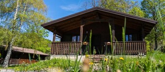 Chalet Scoiattolo with Mountain Views and Terrace