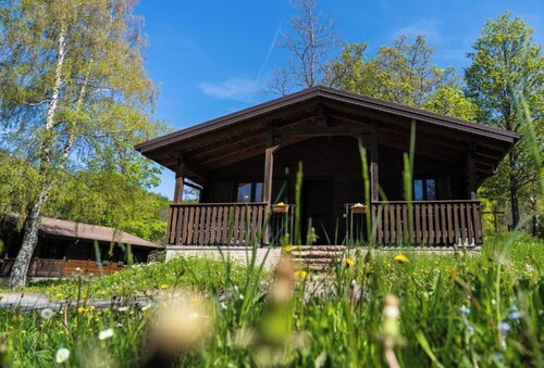 Chalet Scoiattolo with Mountain Views and Terrace