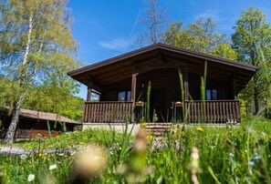 Exterior - Chalet Fragolina - Villaggio Anemone with Mountain View and Terrace (Capanne)