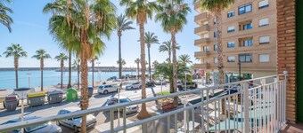 Holiday Apartment 'Apartamento las Palmeras 1' near Beach with Terrace