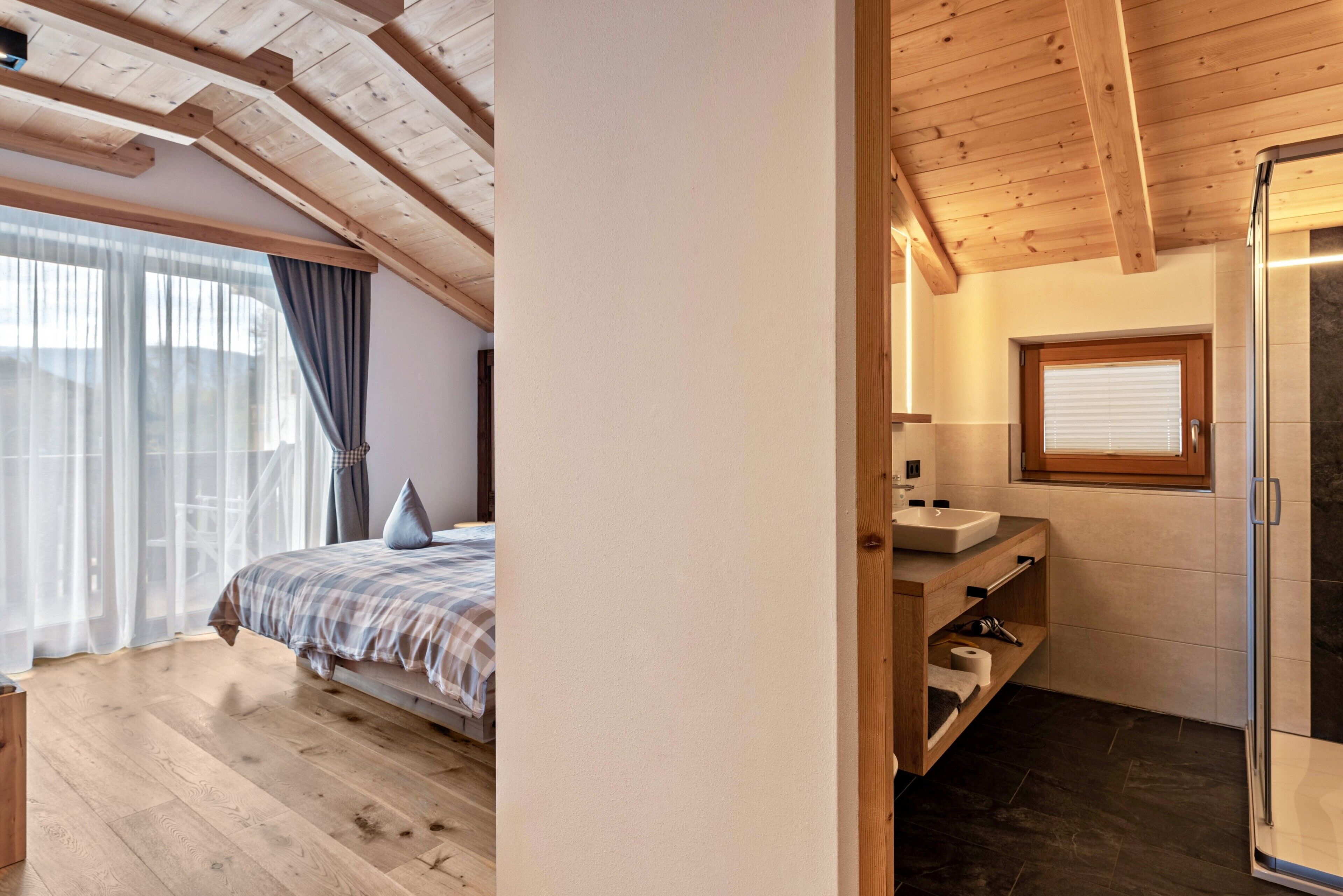 2 dormitorios, wifi gratis, ropa de cama