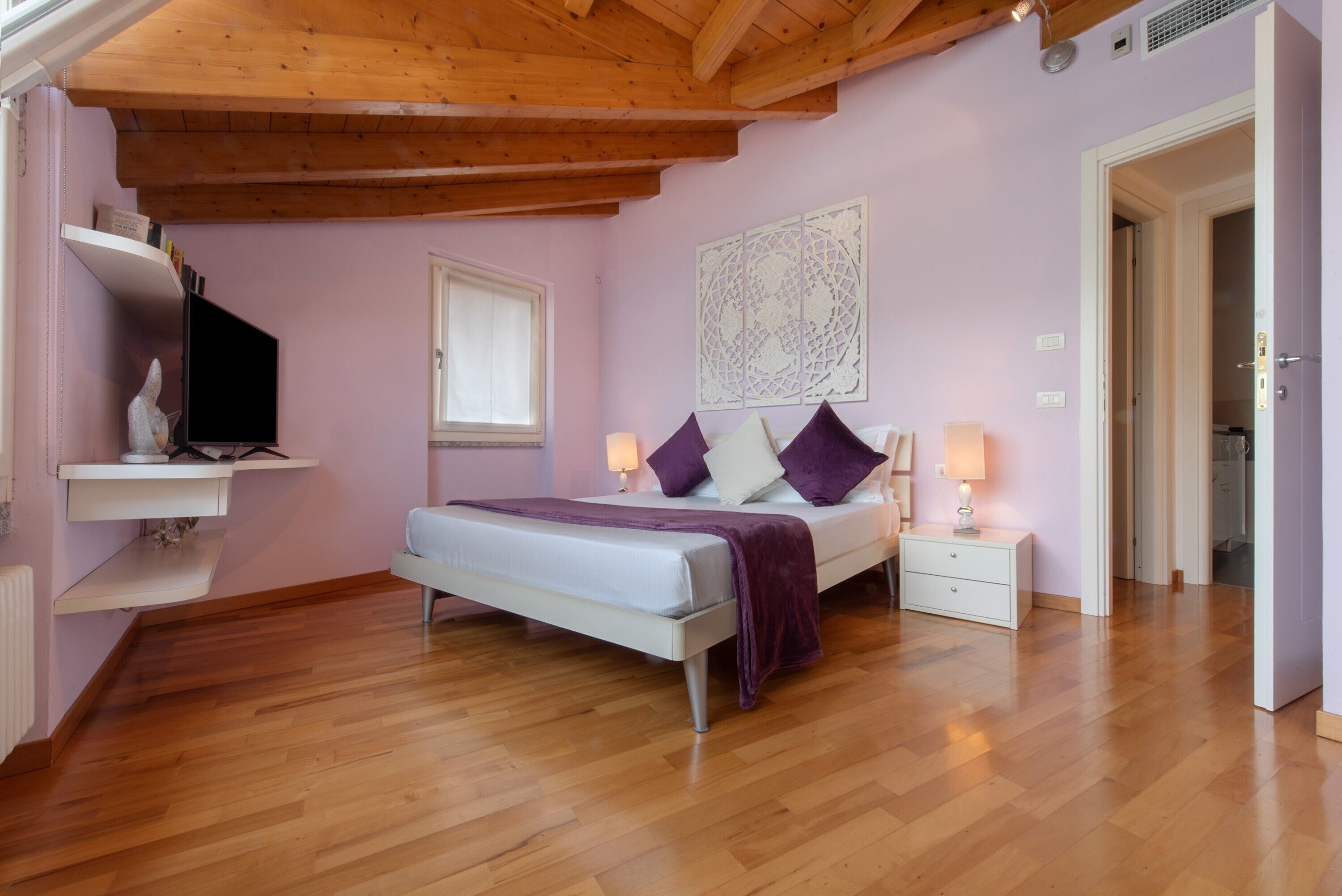 2 camere, ferro/asse da stiro, Wi-Fi gratuito, lenzuola