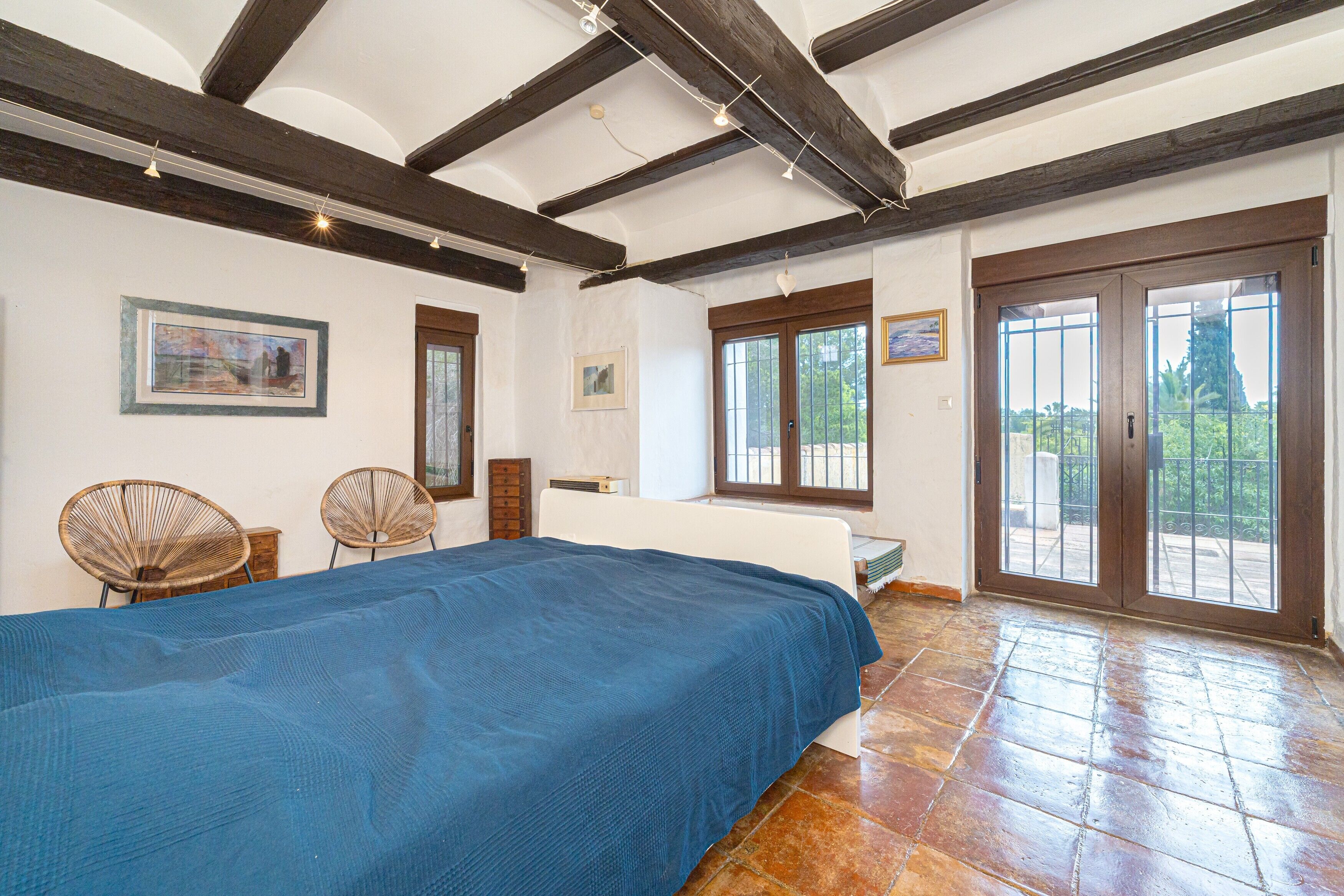 2 habitaciones y ropa de cama 