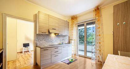 Residence Hubertus Apartment 4 with Balcony & Wi-Fi