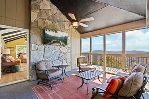 تلفزيون، مدفأة