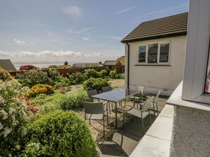Cottage | Balcony - Westwinds (Grange-over-Sands)