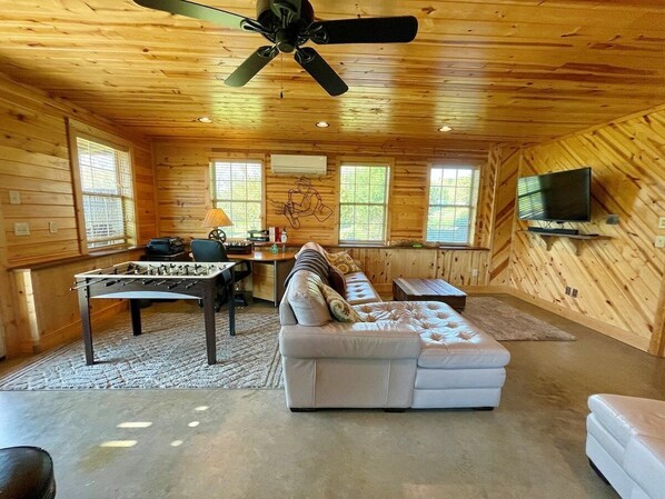 Smart TV, fireplace, table football