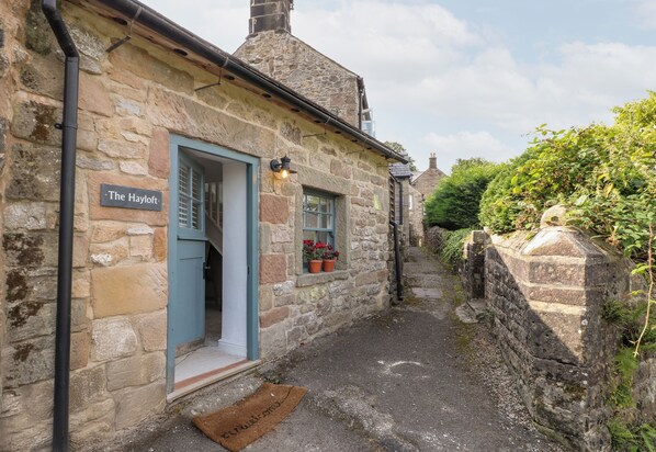 Cottage | Exterior detail - The Hayloft (Matlock)