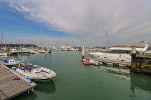 Interior - Ladylands Cottage (Newport)