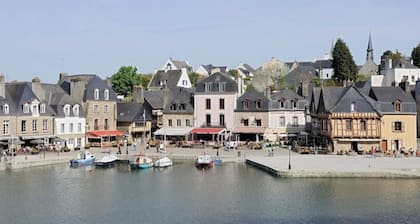 Bel appart avec parking, proche centre et plages