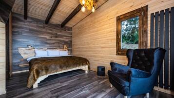 Bungalow – basic | 1 soverom, minibar, wi-fi (inkludert) og sengetøy