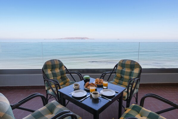 Comfort House | Terrace/patio