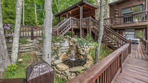 Exterior - Top of the Ridge Chalet by Escape to Blue Ridge (Blue Ridge)
