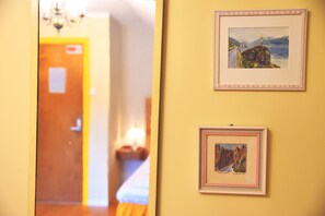 Comfort Double Room | Individually decorated, free WiFi, bed sheets - Tiglkåk - Hostel (Rauma)