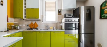 Bergonzoni Modern Apartment by Wonderful Italy