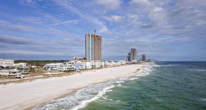 LARGE Gulf Front Family Home-Great Location-Orange Beach-Signature Properties