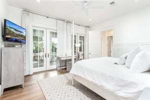 5 camere, una scrivania, ferro/asse da stiro, Wi-Fi gratuito