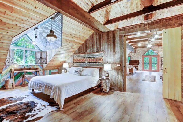 5 chambres, bureau, fer et planche à repasser, Wi-Fi gratuit