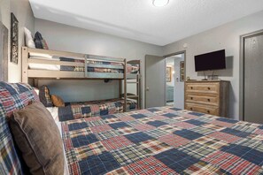 Condo, Multiple Beds, Patio, Mountain View (Black Bear Lodge) | 2 bedrooms, individually decorated, individually furnished, free WiFi