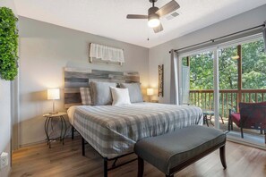 Kondominium, Beberapa Tempat Tidur, patio, pemandangan gunung (Black Bear Lodge) | 2 kamar tidur dan didekorasi berbeda-beda