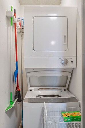 Condo, Multiple Beds, Patio, Mountain View (Black Bear Lodge) | Interior