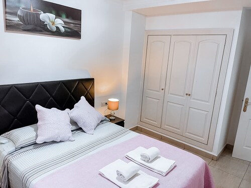 BEAUTIFUL APARTMENTS IN PLAYA DE LOS CRISTIANOS