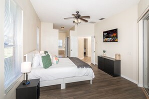 House, Multiple Beds, Private Pool | 6 bedrooms, free WiFi, bed sheets - Memories at Bloomingdale Drive (Davenport)