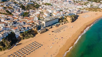 Beach nearby, beach towels