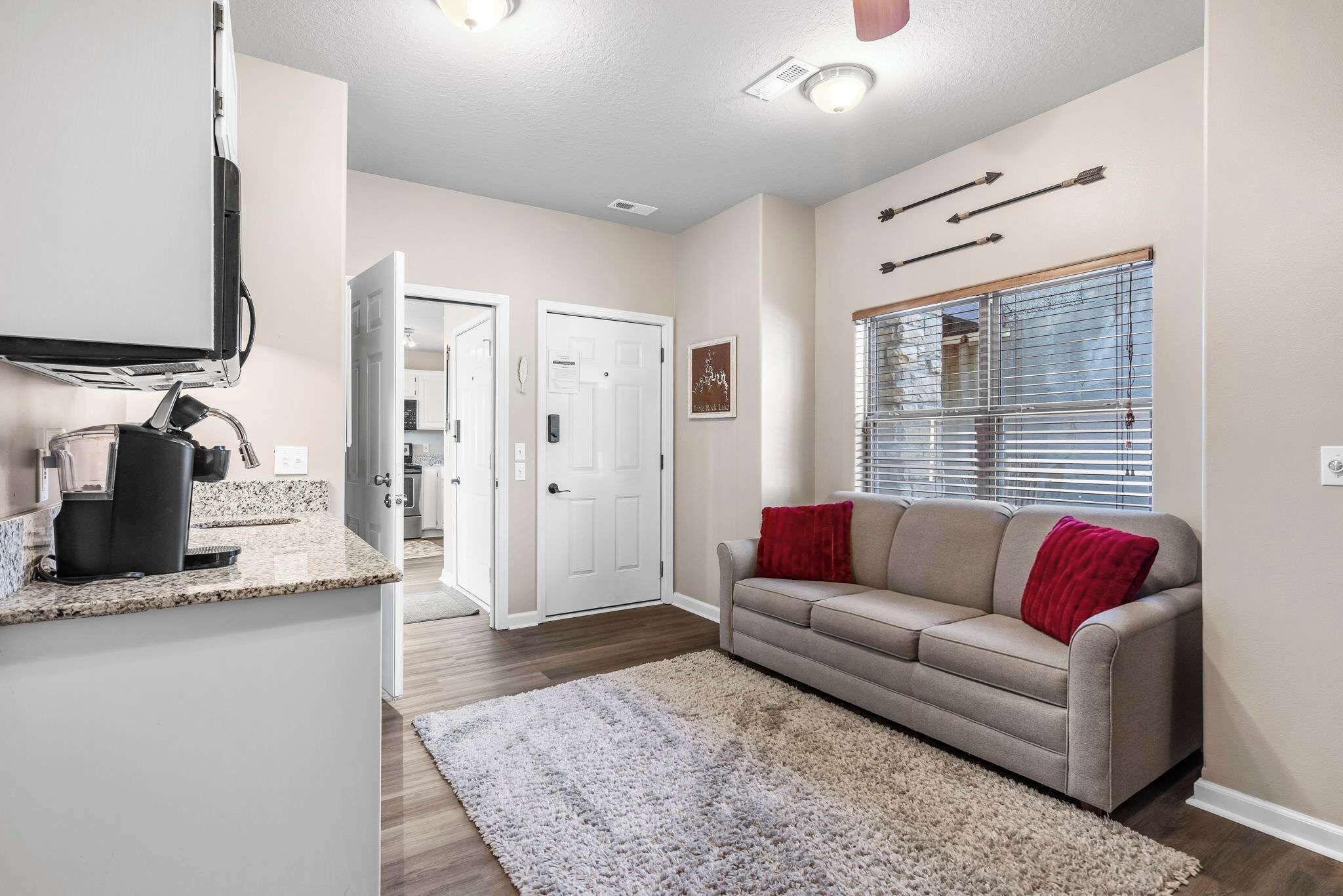 Condo, Multiple Beds, Patio, Mountain View (Oak Lane Escape) | Interior