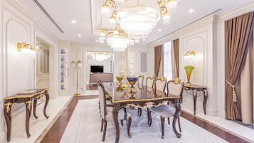 Presidential-huone | Oleskelualue