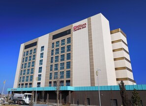 Terrace/patio - Hilton Garden Inn Samarkand Sogd (Samarkand)