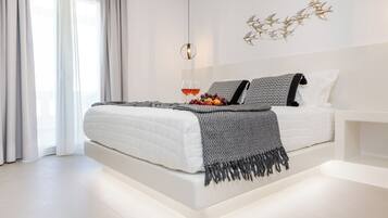 Een kluis op de kamer, individueel gedecoreerd, individueel gemeubileerd